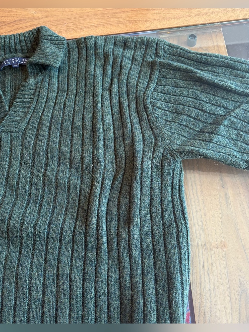 100% Wool Ribbed Collared Sweater - Picture 4 of 7
